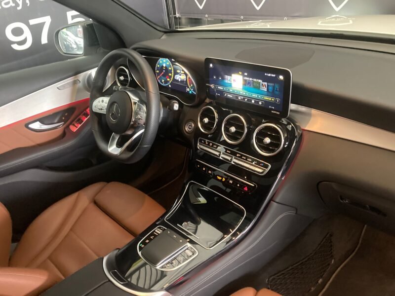 MERCEDES-BENZ GLC 200 D 4Matic