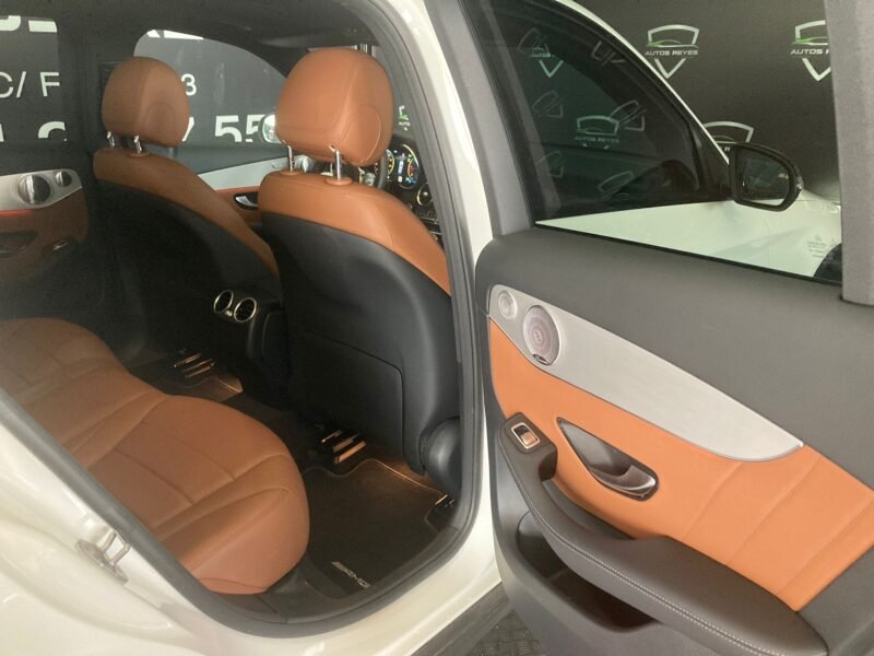 MERCEDES-BENZ GLC 200 D 4Matic