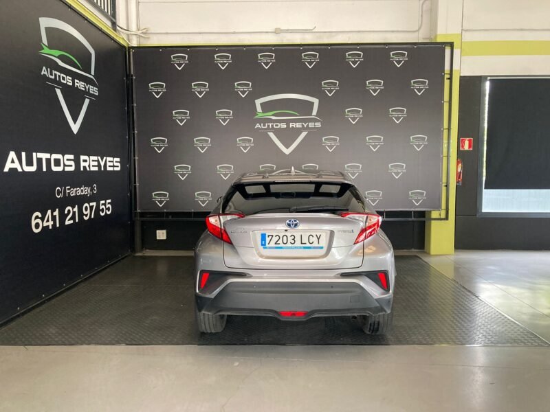 TOYOTA C-hr 1.8 125h advance 5p