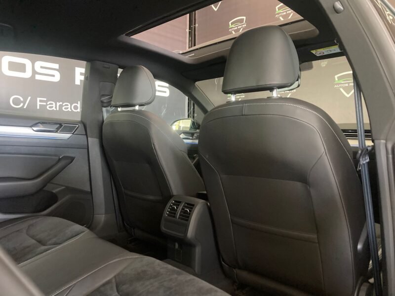 VOLKSWAGEN Arteon Rline 2.0 tdi 150cv