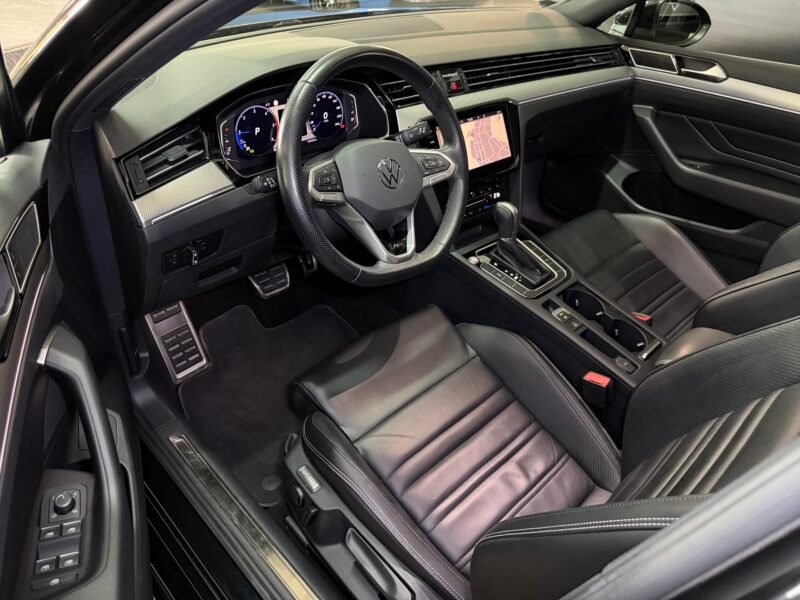 VOLKSWAGEN Passat 2.0 tdi 150 CV Dsg RLINE