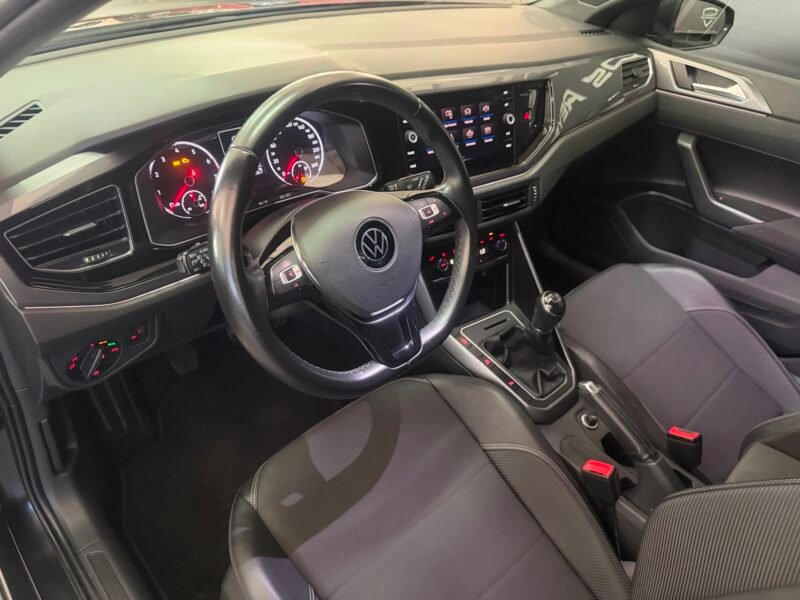 VOLKSWAGEN Polo RLine 1.0 TSI